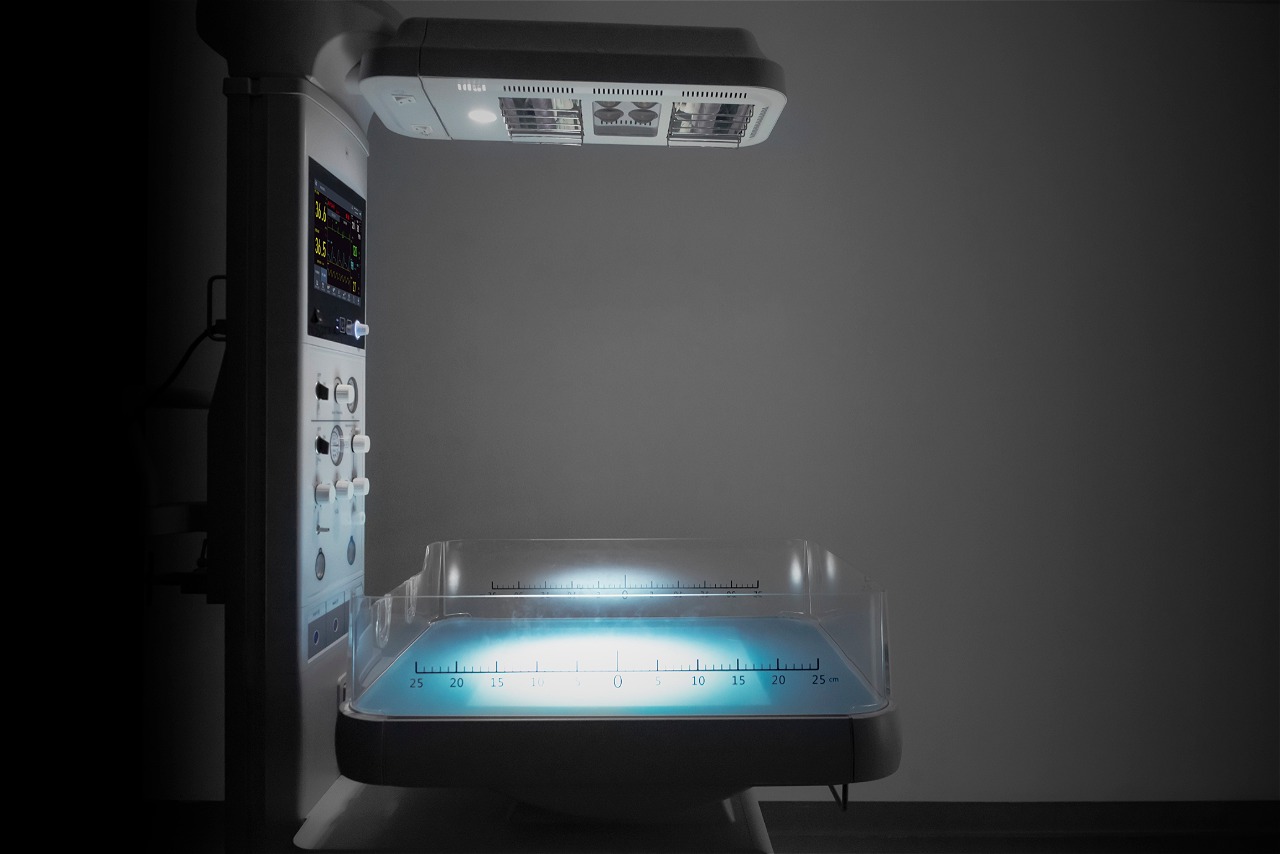 Смотровая LED-лампа BQ80 поддерживает три уровня интенсивности освещения: 1500 люкс-2500 люкс-4500 люкс