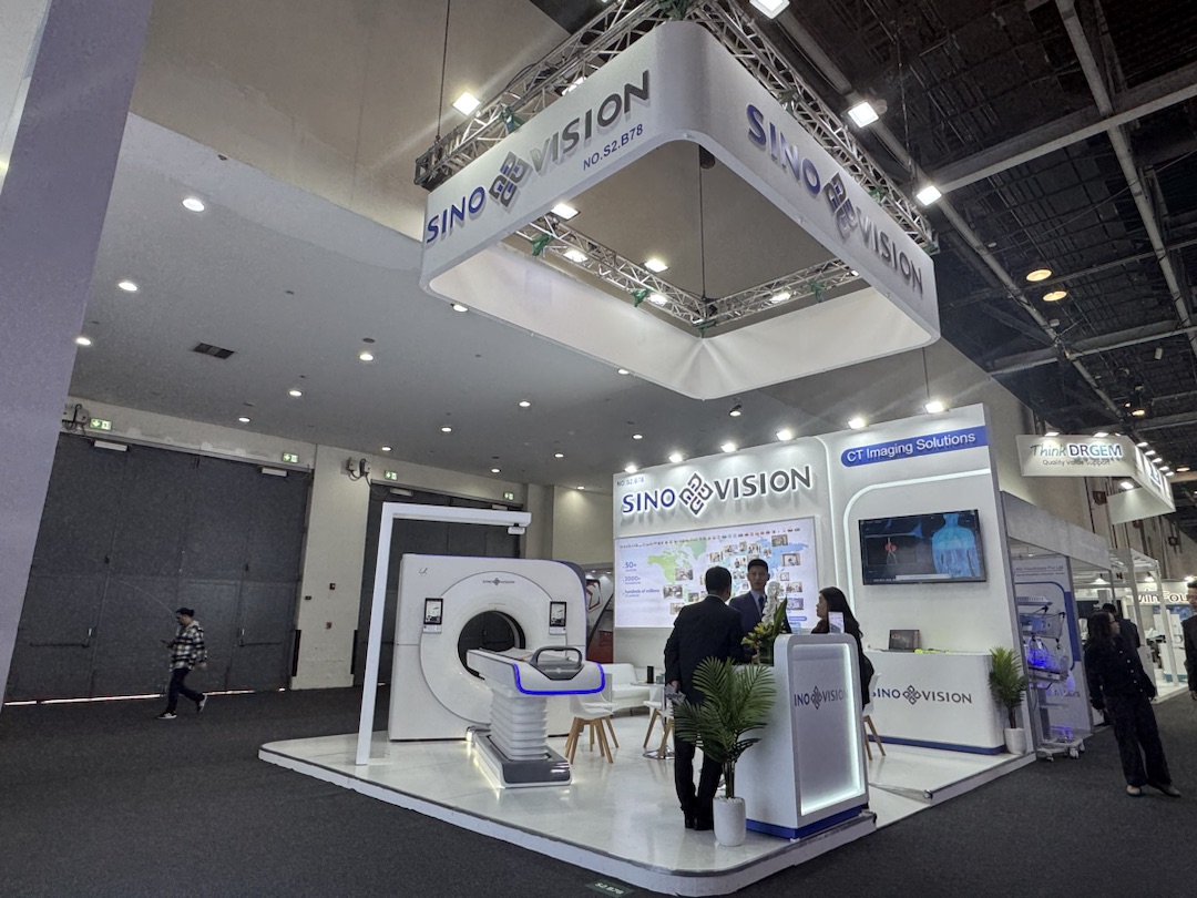 Делегация «Тиара-Медикал» посетила стенд SinoVision на Arab Health 2025