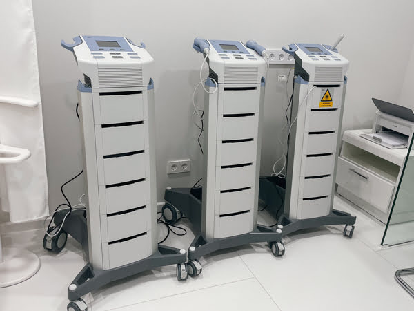 Тиара-Медикал поставила более 100 единиц медицинского оборудования для медцентра MyDoc (СПб)