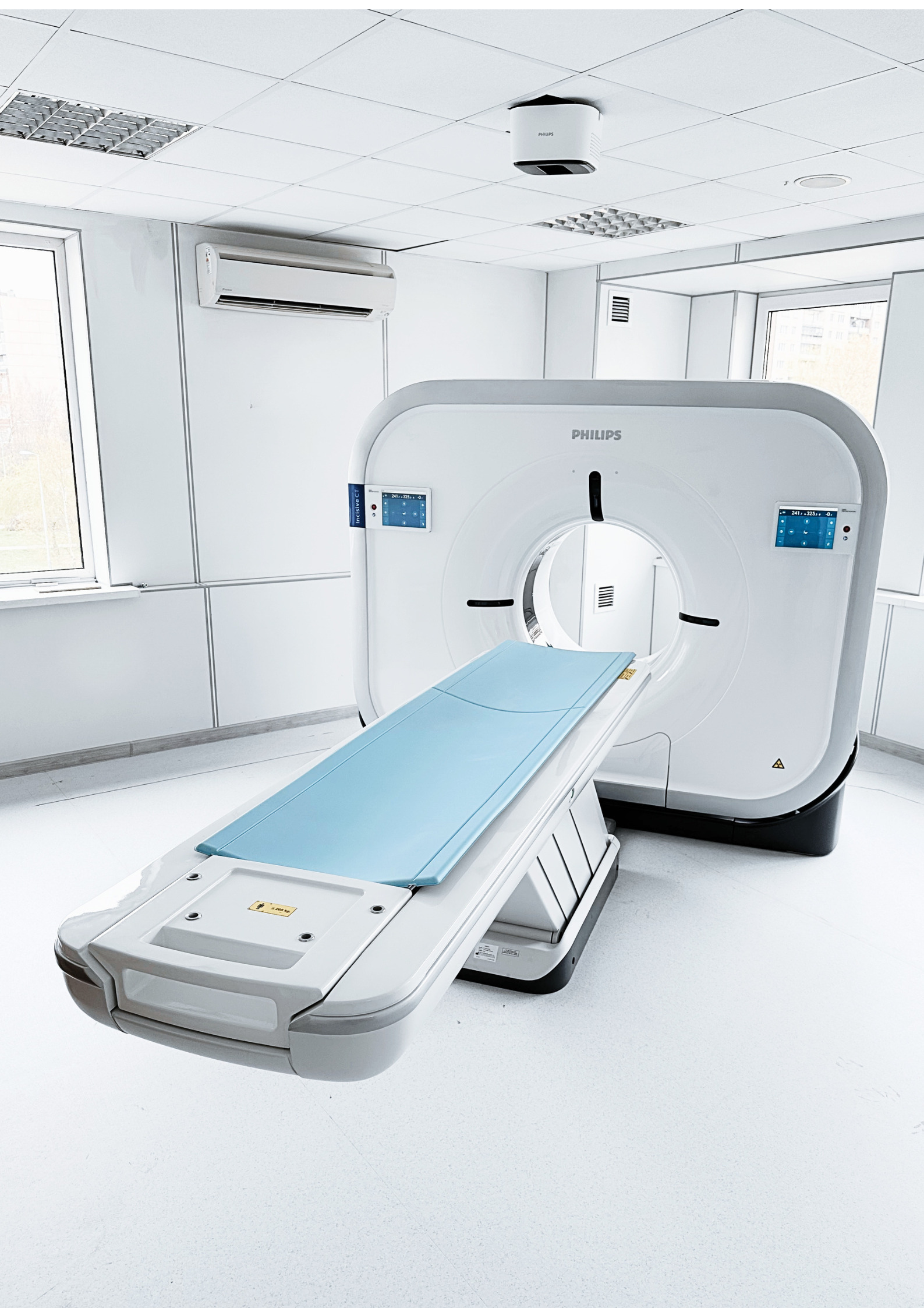 Тиара-Медикал поставила в СПб ГБУЗ КДЦД томограф Philips Incisive CT, провела работы по его пусконаладке и инструктажу сотрудников медучреждения.