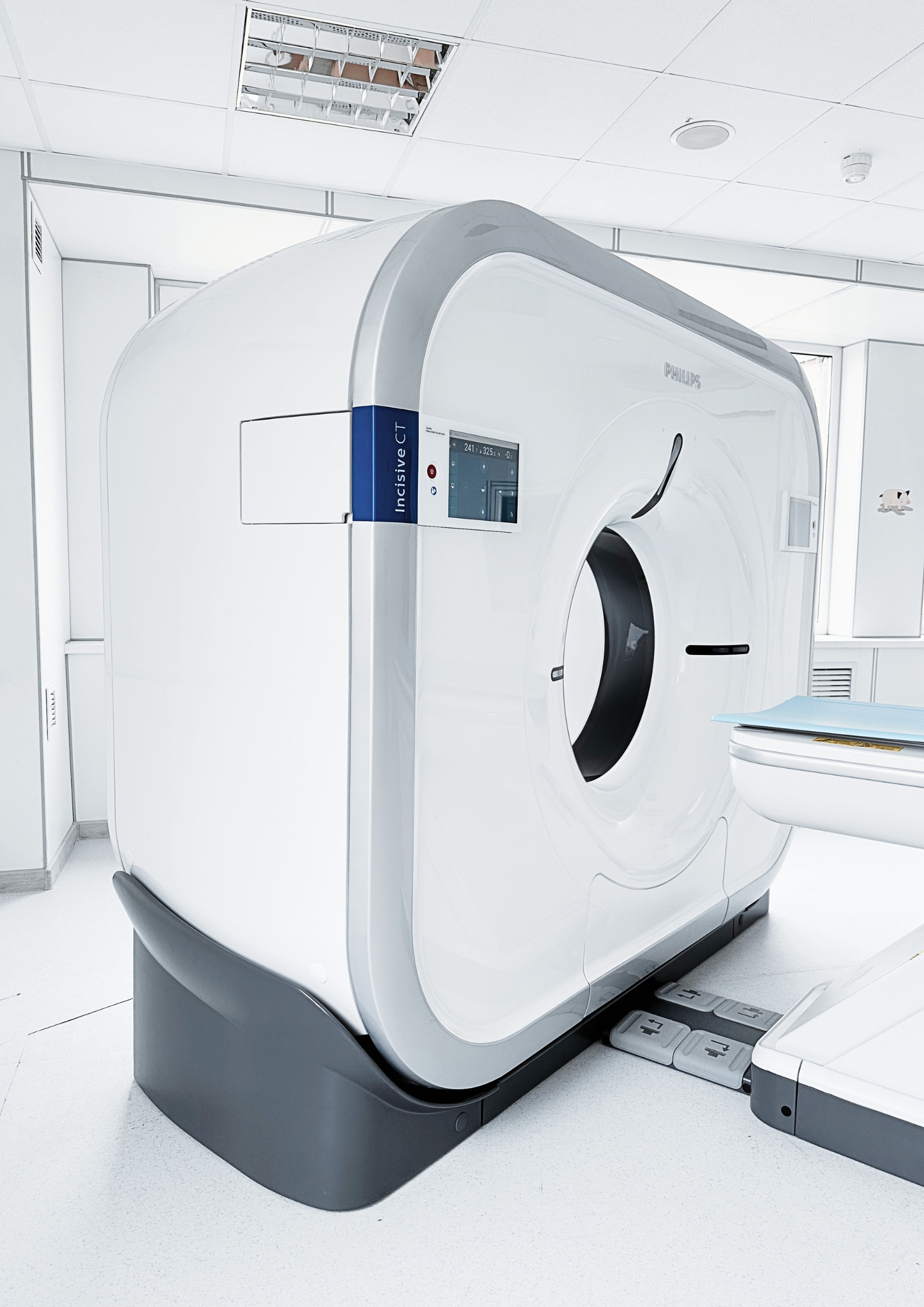 Компьютерный томограф Philips Incisive CT – точное и безопасное диагностическое оборудование, подходящее для обследования детей до 18 лет.