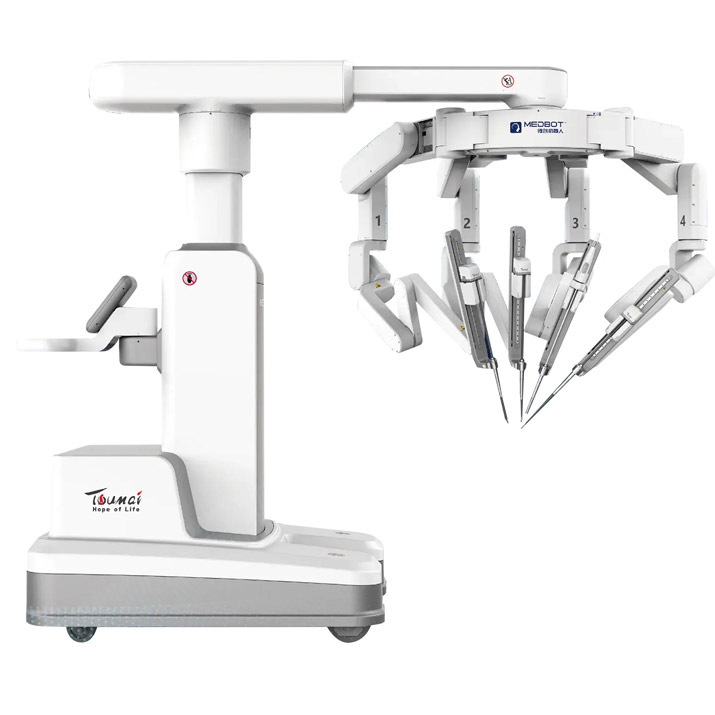 Роботохирургический комплекс Toumai MT 1000 имеет 7 степеней свободы движений, нивелирует тремор рук хирурга, оснащен 3D-визуальной системой с разрешением 4K и 10-кратным увеличением.